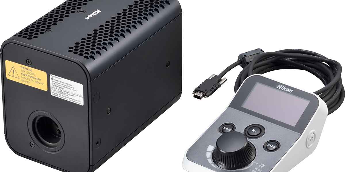 激レア 非売品 Nikon ニコン 店舗 ディスプレイ 看板 ライト 照明 屋外用LEDライト20W 200W相当形 + ショートアーム（アーム長さ