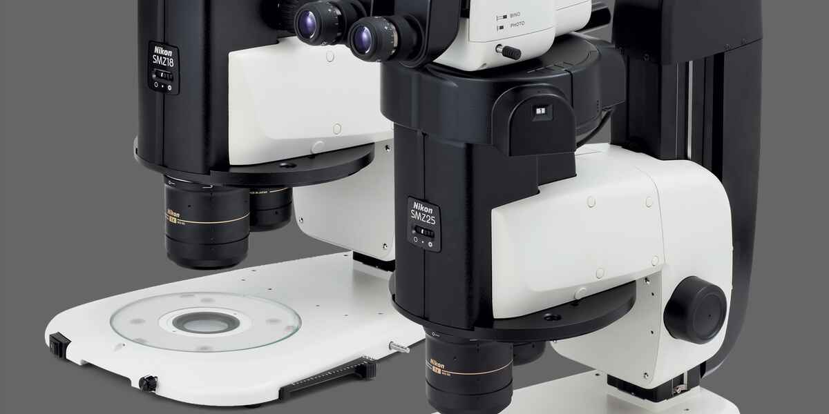 Nikon Model S 生物顕微鏡 黒モデル 木箱付き 検査証付き ニコンS型顕微鏡