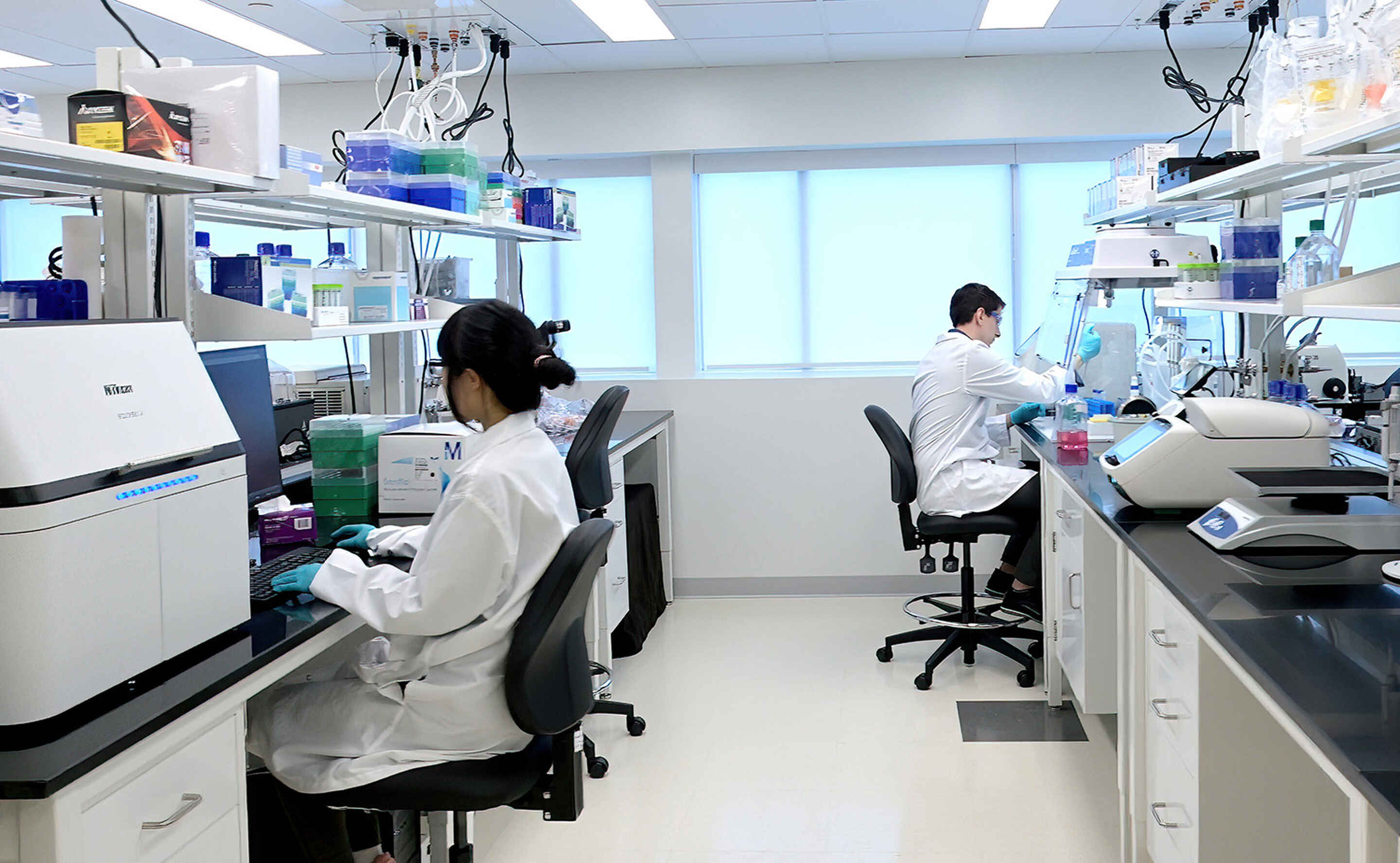 Expertise | Nikon BioImaging Lab - Boston, USA | Nikon Instruments Inc.